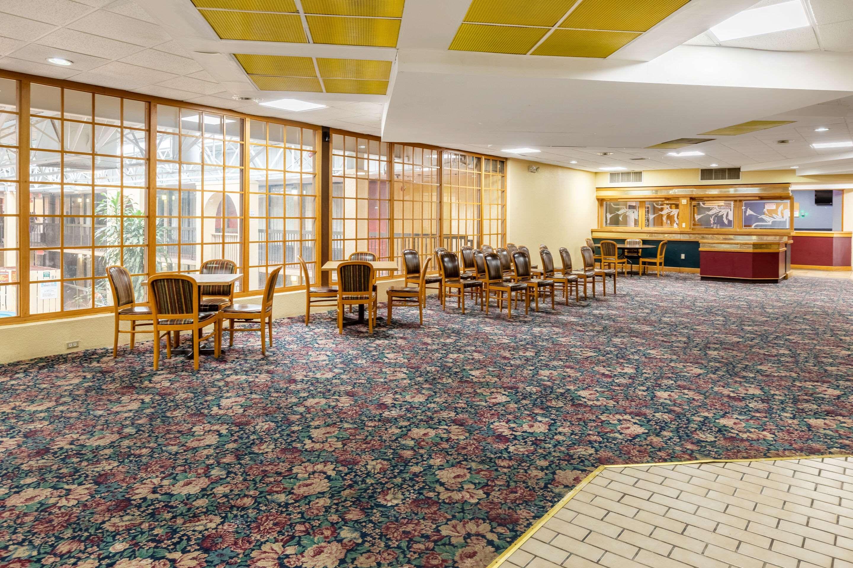 Quality Inn Newport Zewnętrze zdjęcie